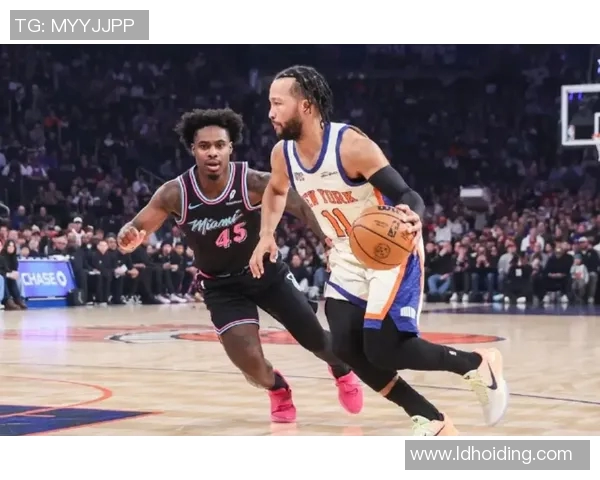 鲍威尔：篮球是团队协作运动 不能指望韦尔自己需要每个人站出来